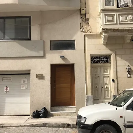 Appartamento Lovely 2 Bedroom Flat, Theoria Travel Sliema