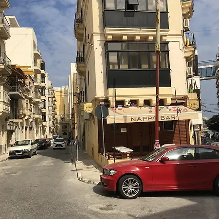 Lovely 2 Bedroom Flat, Theoria Travel سليمة